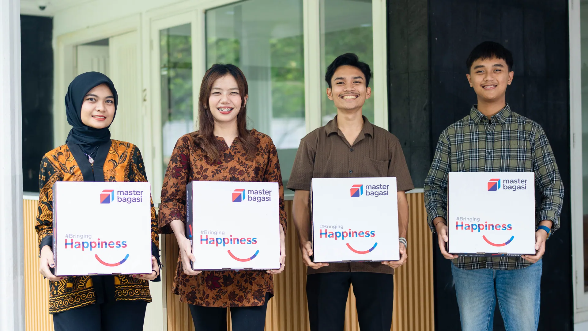 Master Bagasi diaspora community